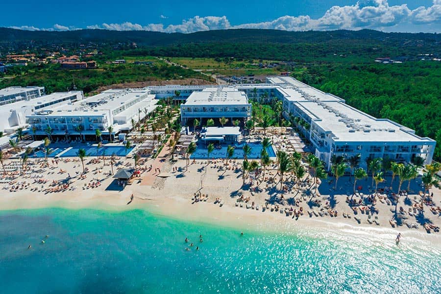 Official RIU photo of Riu Reggae on Mahoe Bay